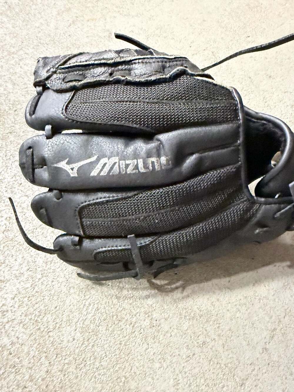 Mizuno GPP1050Y3 Prospect 10.5" Mitt,